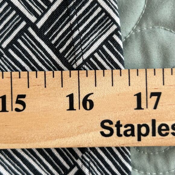 ADIDAS Golf Skort, Size Small - Picture 7 of 7